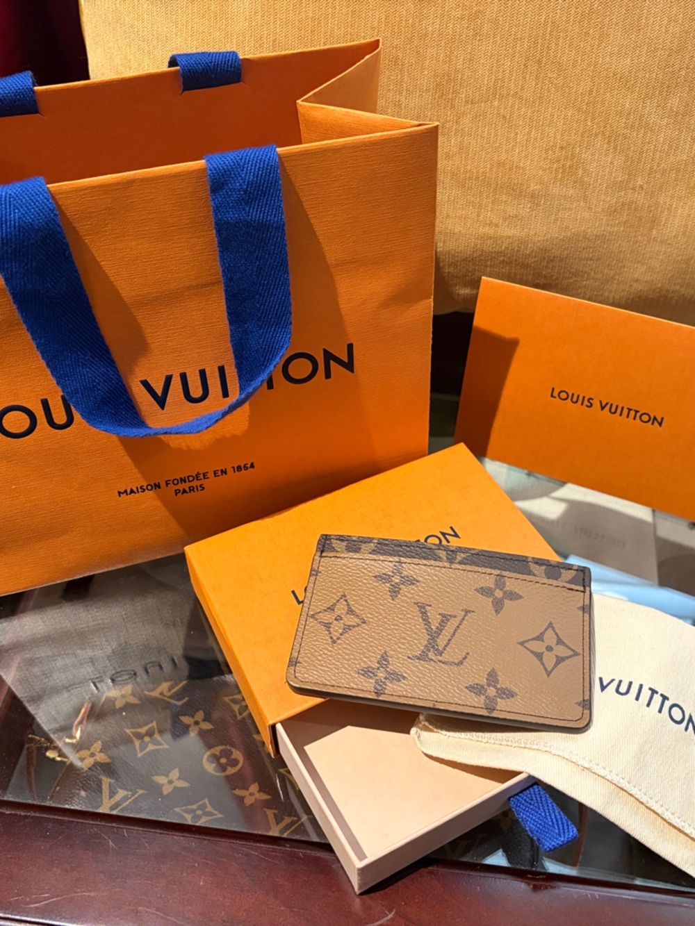 Louis Vuitton Reverse Monogram Card & Gift Set